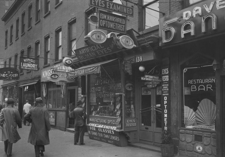 Wonderful Photos of Postwar New York City in 1946 - Flashbak