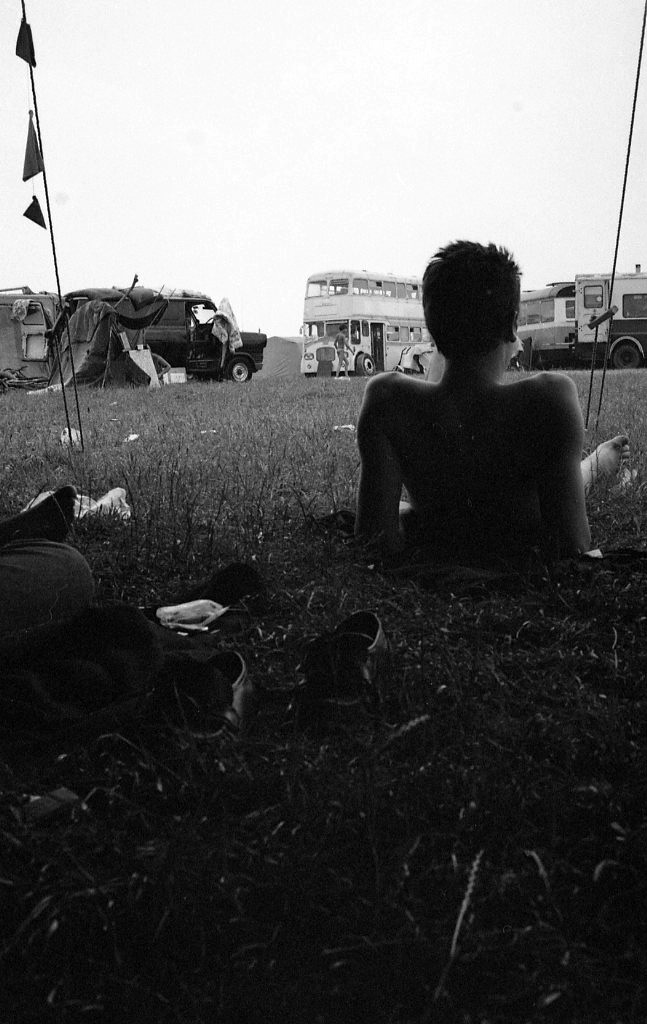 Stonehenge-free-festival-1984