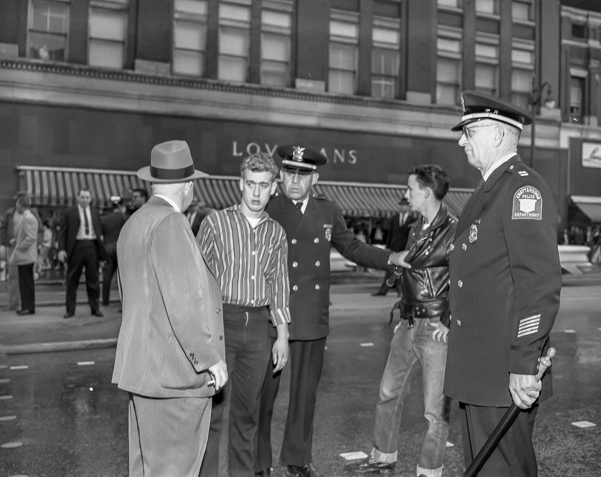 February 1960 Chattanooga sit-ins Courageous high schoolers take on angry mobs and fire hoses