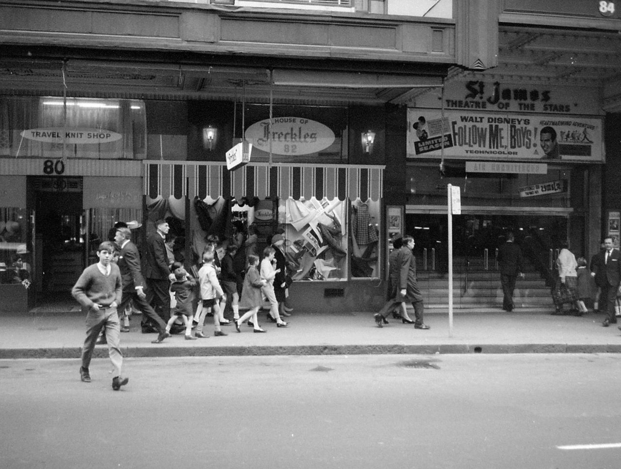 castlereagh-street-sydney-1970_28849275935_o - Flashbak