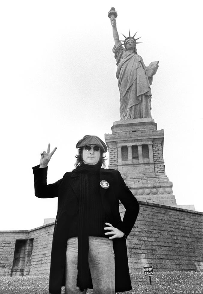 Ola Hudson - John Lennon 1974 © Bob Gruen
