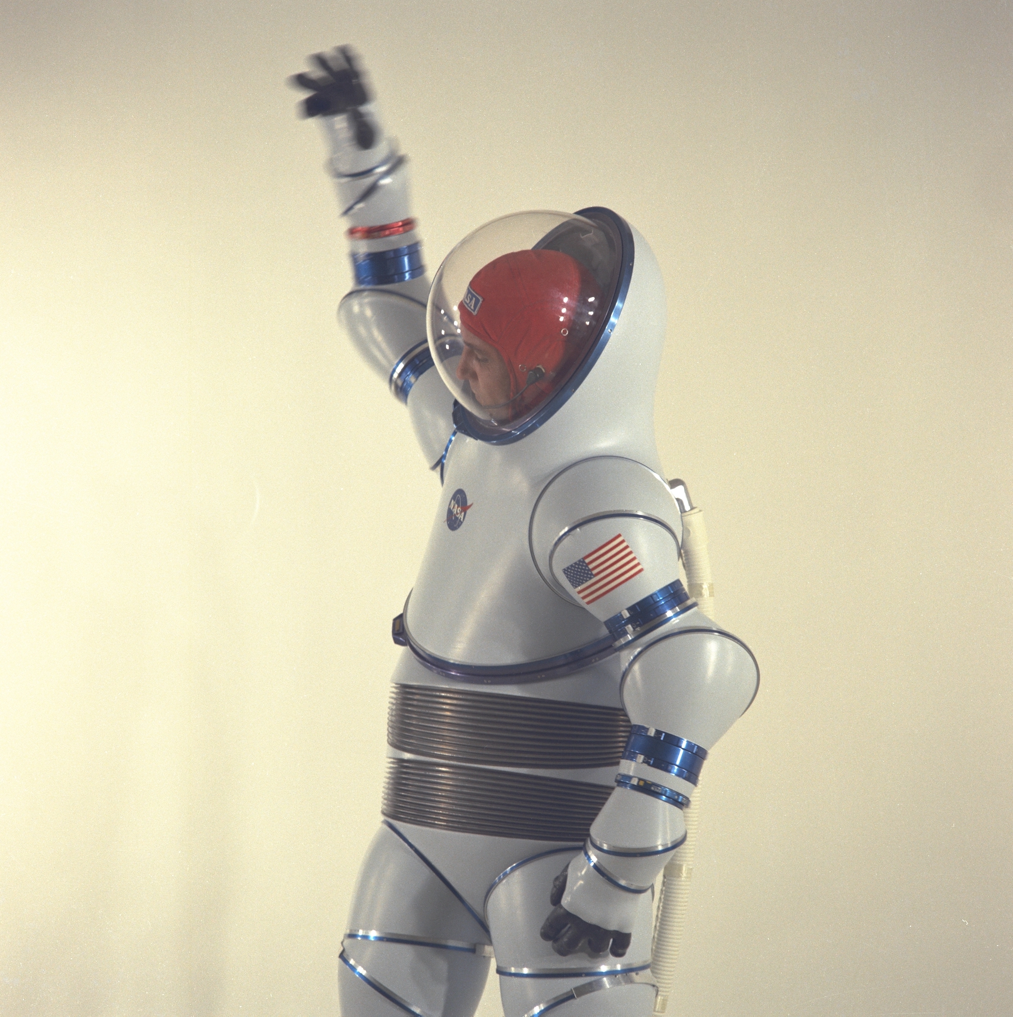Keywords: AX-2, Space Suit Center: ARC Date Created: 1969-04-18
