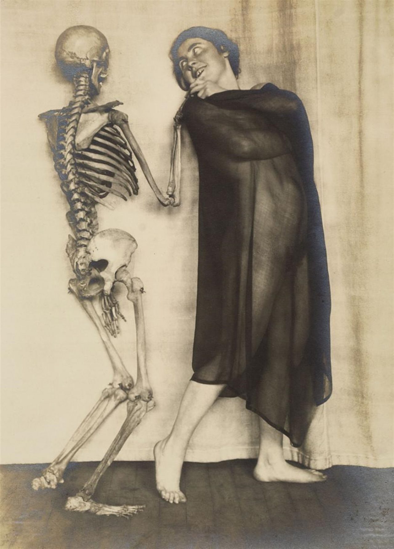 Franz Fiedler skeleton nude 1920s