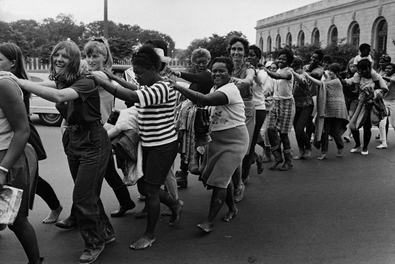 Jill Freedman Resurrection City, 1968. Courtesy Steven Kasher Gallery, New York