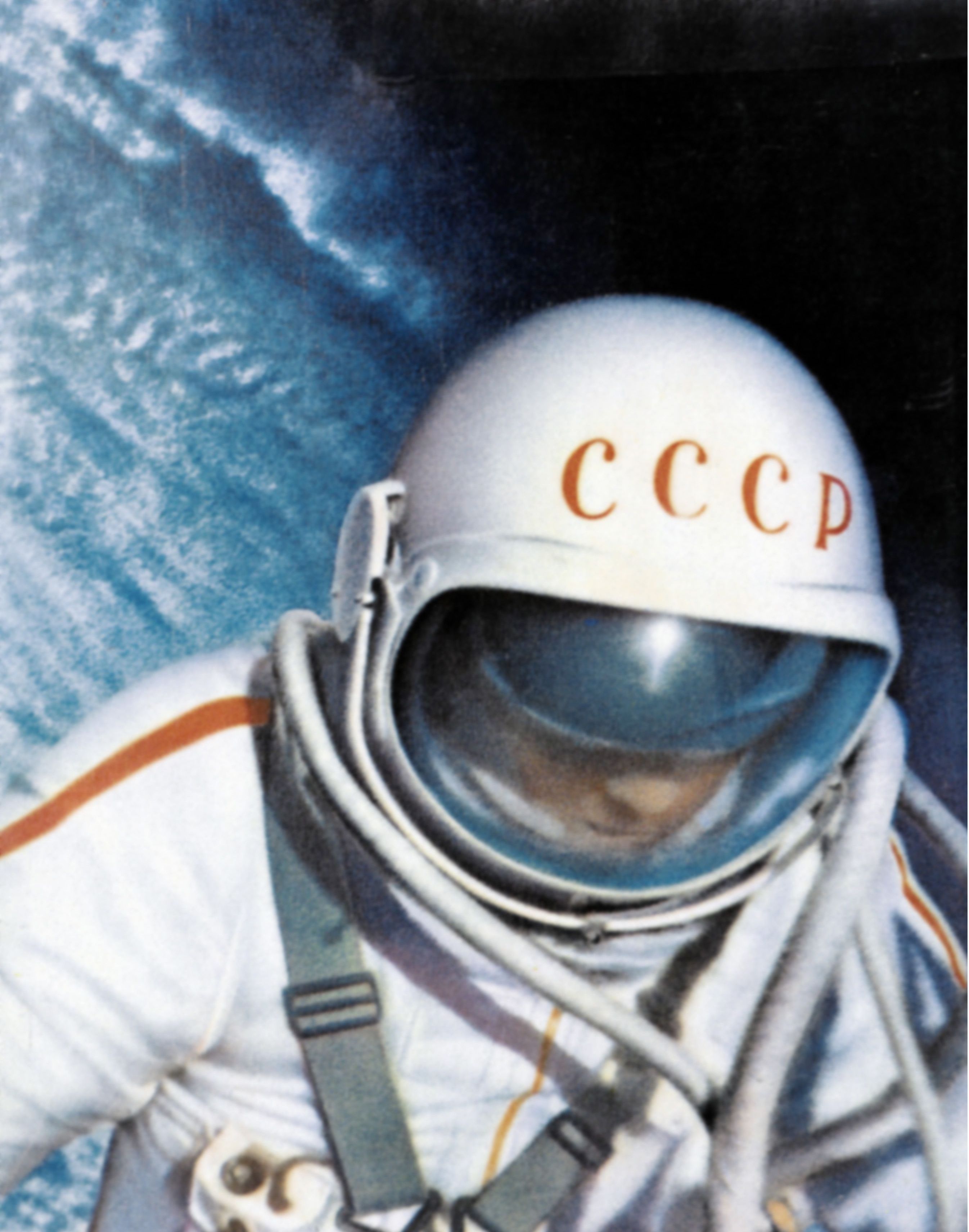 Voskhod 2 mission, soviet cosmonaut alexei leonov during world's first space walk (eva) in 1965. VARIOUS