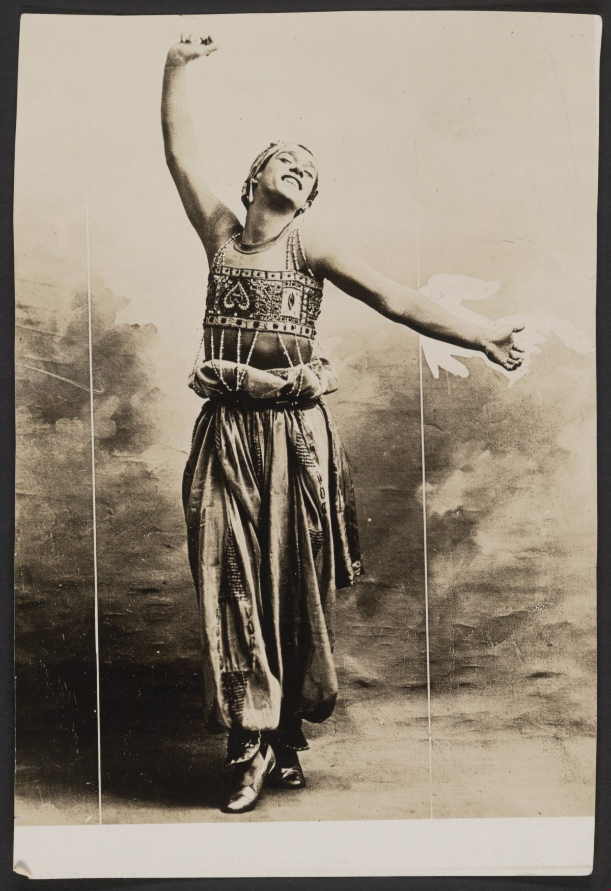 Vaslav Nijinsky in Scheherazade, 1910