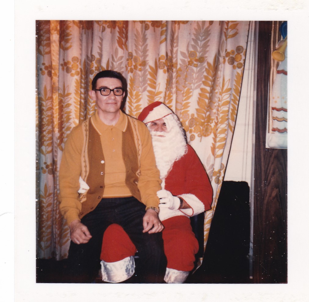 creepy vintage christmas photos