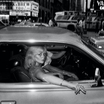 Iconic Street Photographer Bruce Gilden’s Gritty Images of 70s and 80s New York City