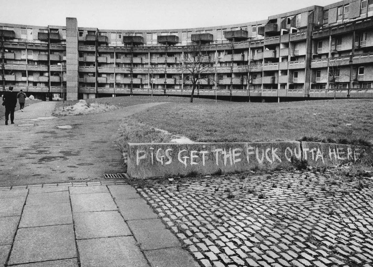 Richard_Davis - Hulme, Manchester in the 1980s and 1990s