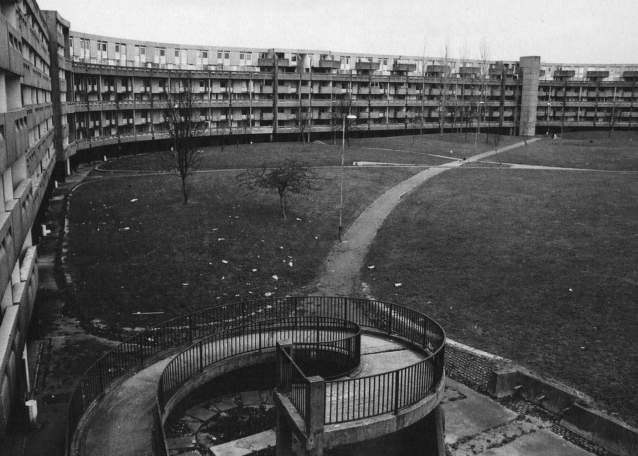 Richard_Davis - Hulme, Manchester in the 1980s and 1990s