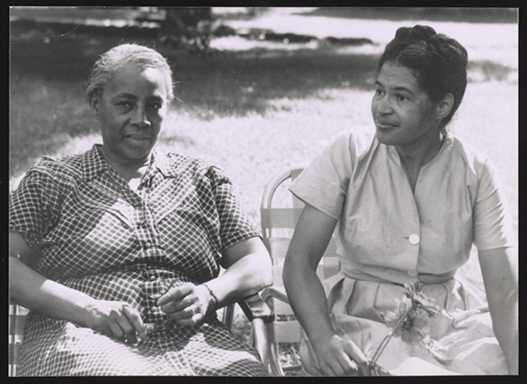 rosa parks joined naacp