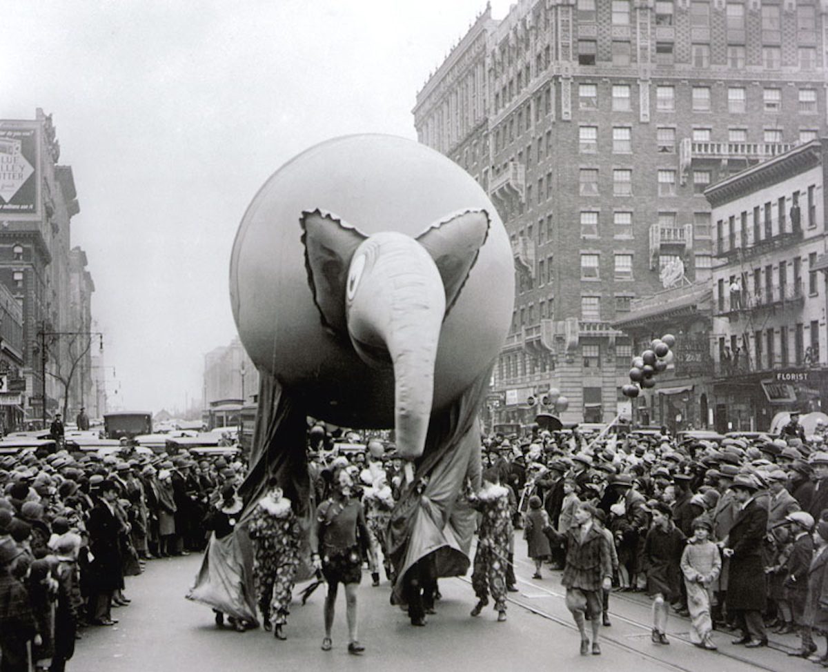 Tony Sarg puppets New York Macy's Thanksgiving Parade