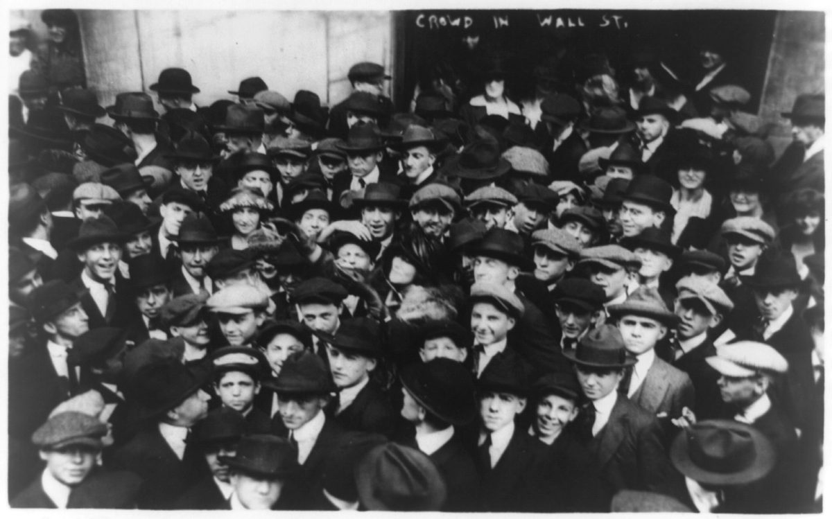 Title: Curb brokers in Wall Street, New York City Date Created/Published: 1920 Oct. 2.