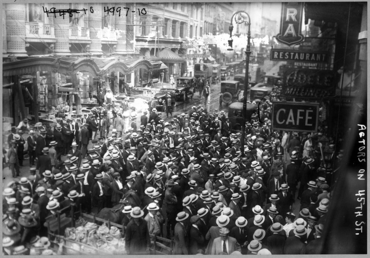 Title: [Actors' strike, New York, New York] Date Created/Published: [1919] Medium: 1 photographic print. Summary: Crowd of striking actors on 45th Street, New York City.