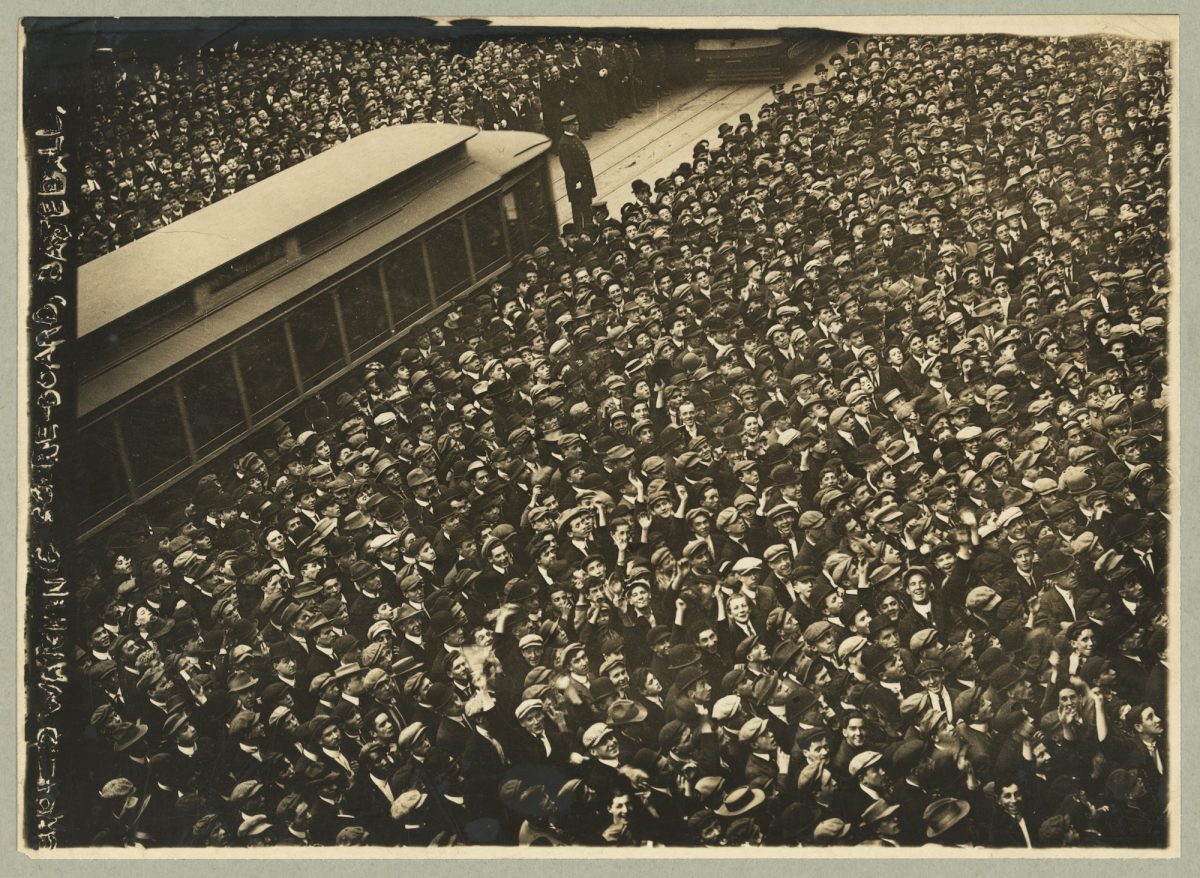 Title: [Huge crowd of baseball fans watching baseball scoreboard during World Series game in New York City] Date Created/Published: [1911 Oct. 27]