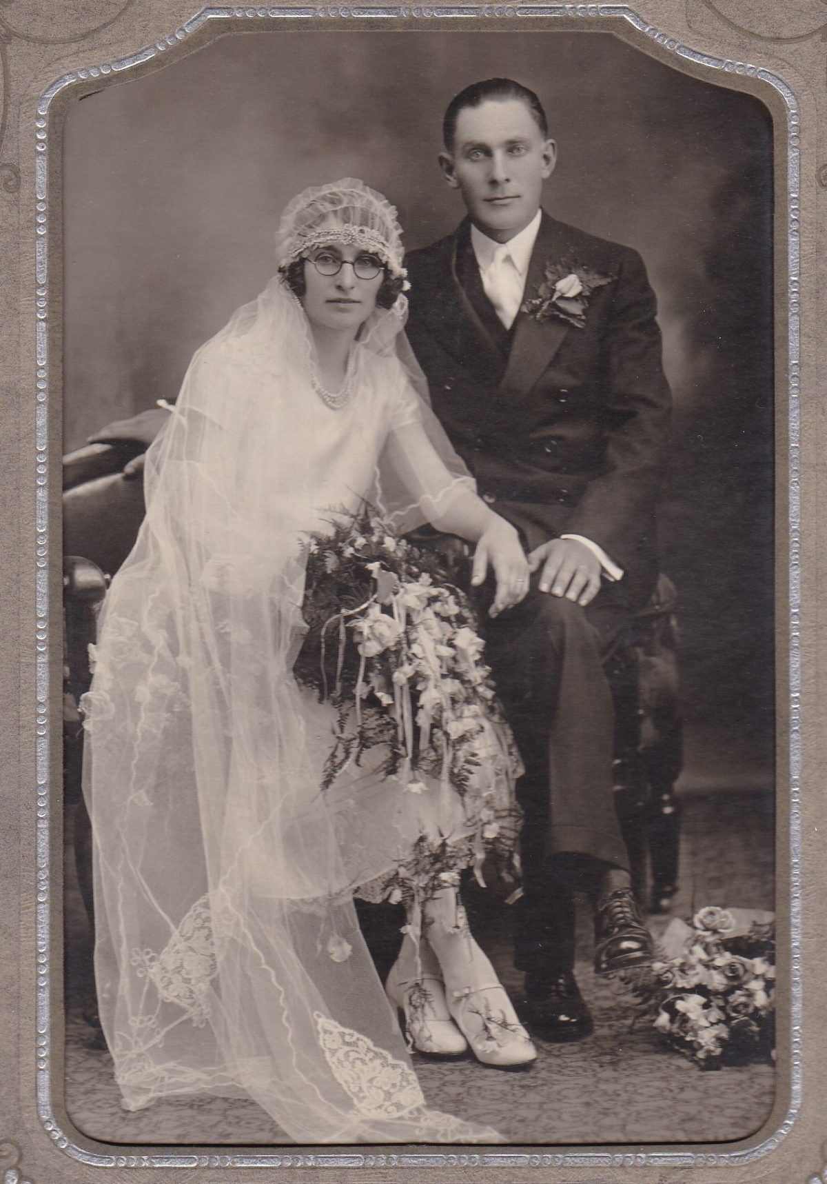 vintage wedding bride photos