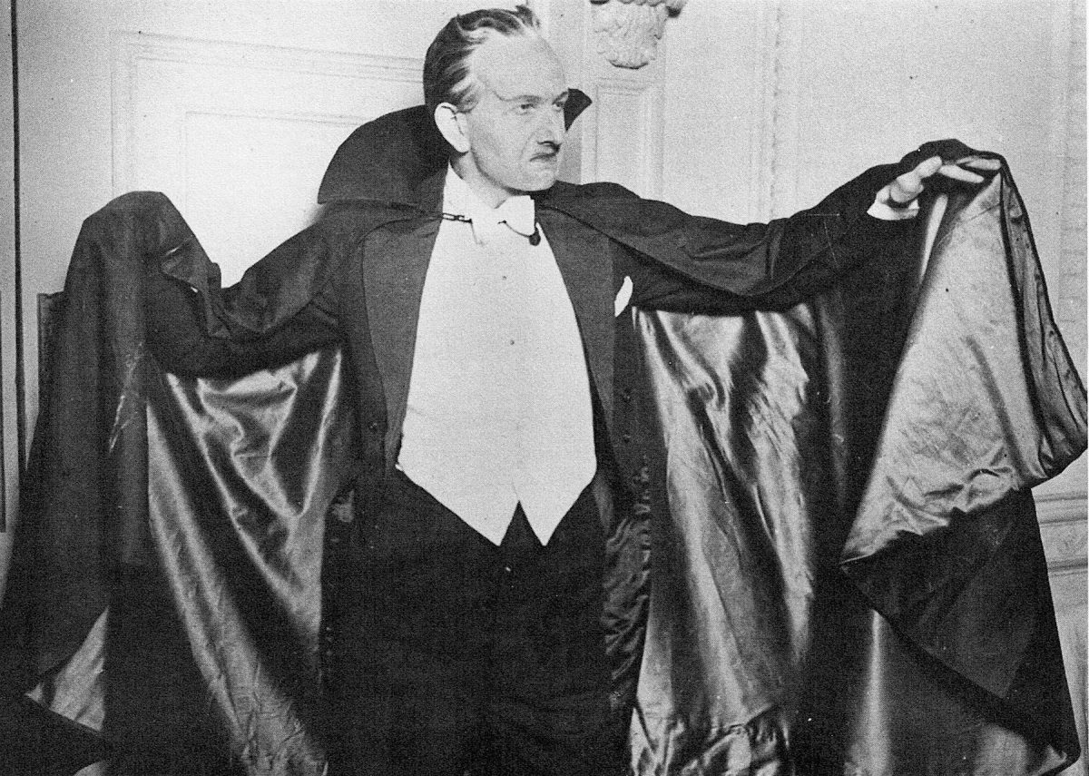 Raymond Huntley, Dracula, theatre, 1920s