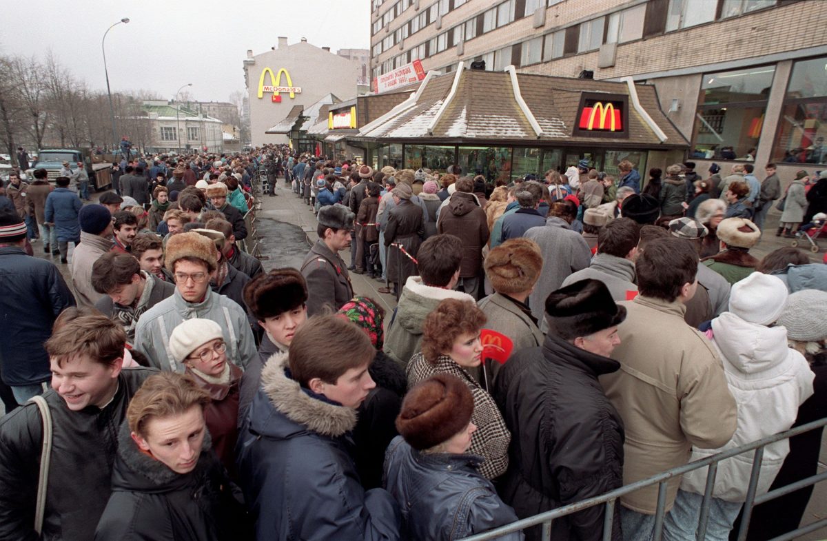 mcdonalds moscow Soviet union 1990