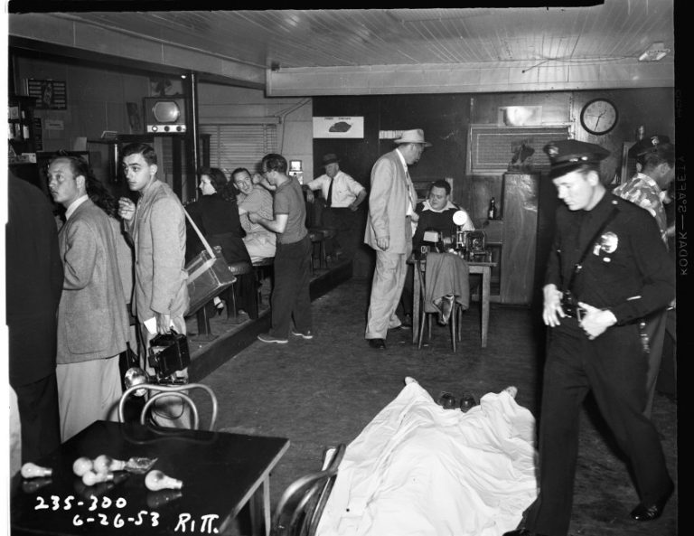 Bloody Brutal Vintage Crime Scene Photos from the Los Angeles Police ...