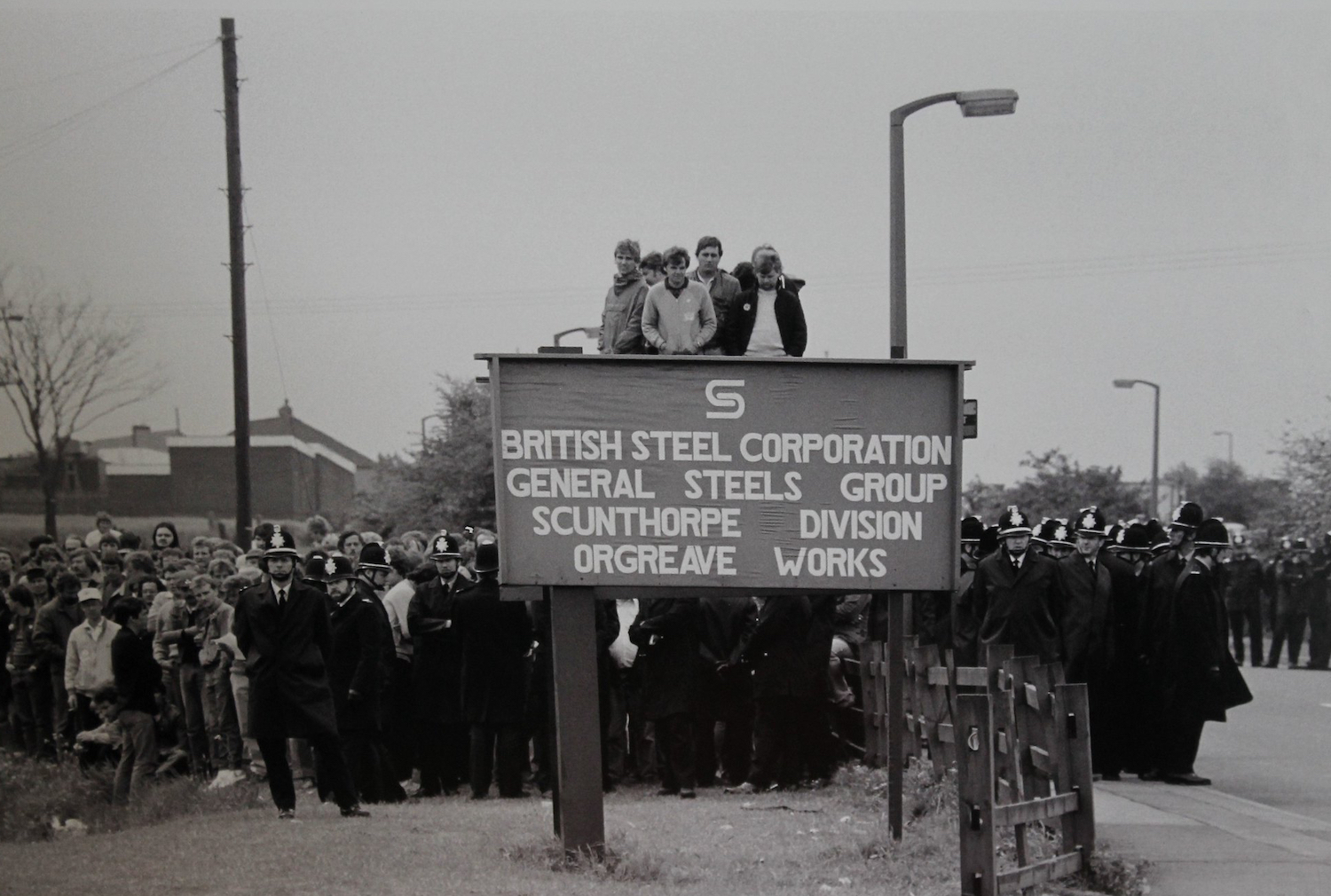 Civil War: Dramatic Scenes From The British Miners Strike Of 1984-85 ...