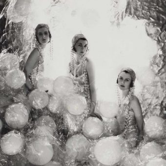 Cecil Beaton’s Campy 1920s Photographs of London’s Bright Young Things