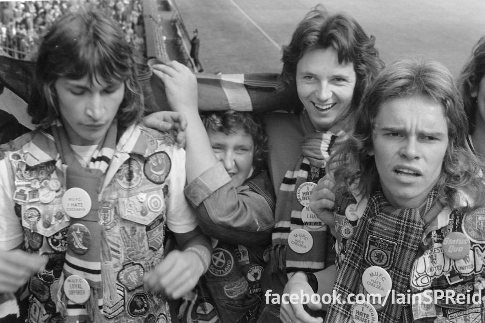 Manchester United and Manchester City football fans in the 1970s by Iaian S P reid 