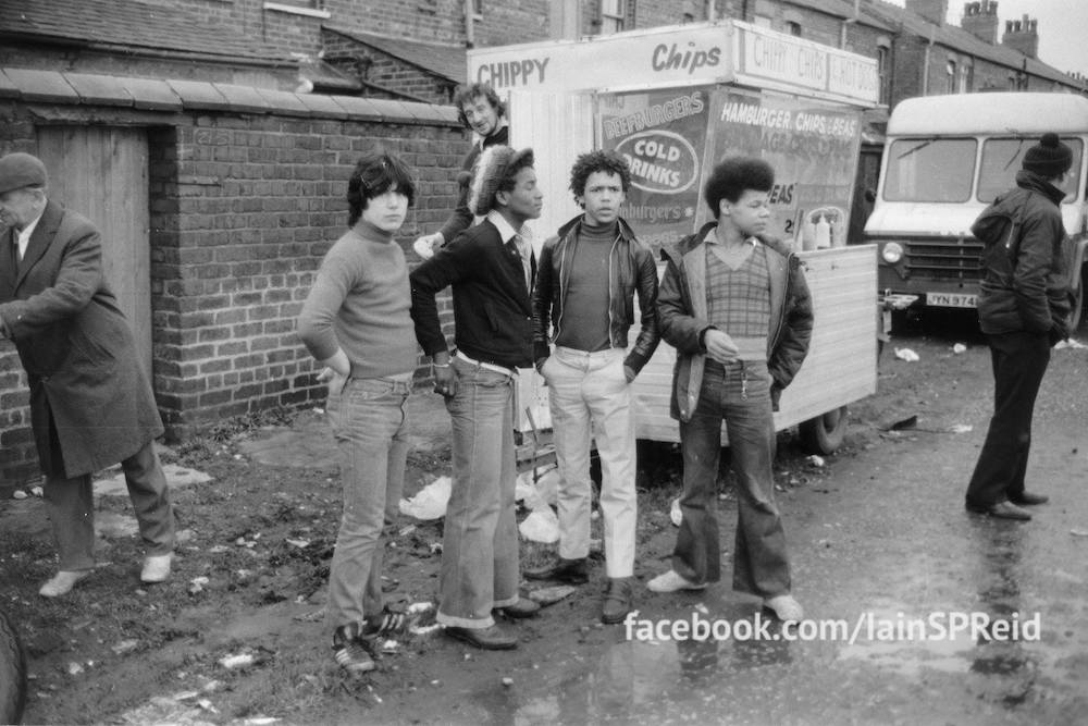 Manchester United and Manchester City football fans in the 1970s by Iaian S P reid 