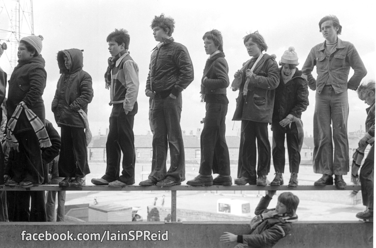 Manchester United and Manchester City football fans in the 1970s by Iaian S P reid 