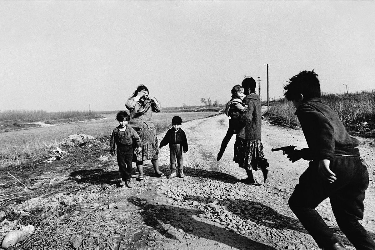 European Roma People in the Late 1960s