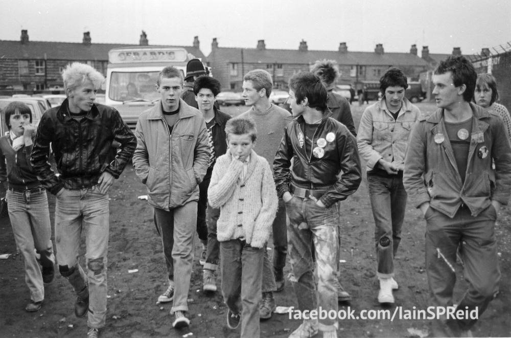 Manchester United and Manchester City football fans in the 1970s by Iaian S P reid 