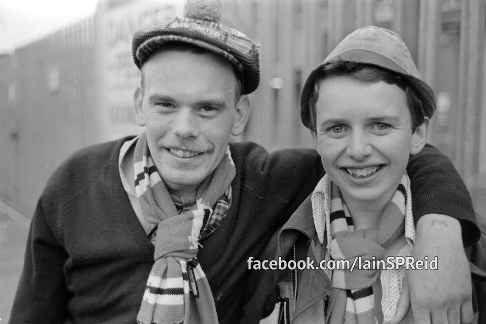 Manchester United and Manchester City football fans in the 1970s by Iaian S P reid 