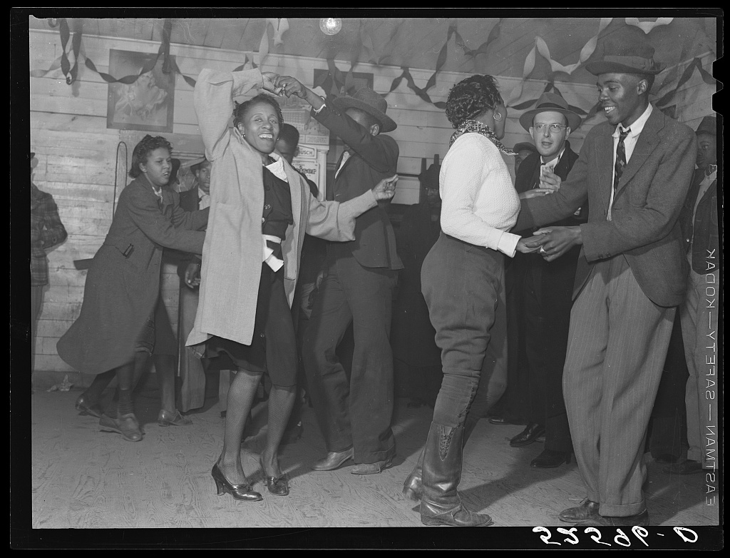 Jitterbugging in Negro juke joint, Saturday evening, outside Clarksdale, Mississippi Delta Contributor Names Wolcott, Marion Post, 1910-1990, photographer Created / Published 1939 Nov.