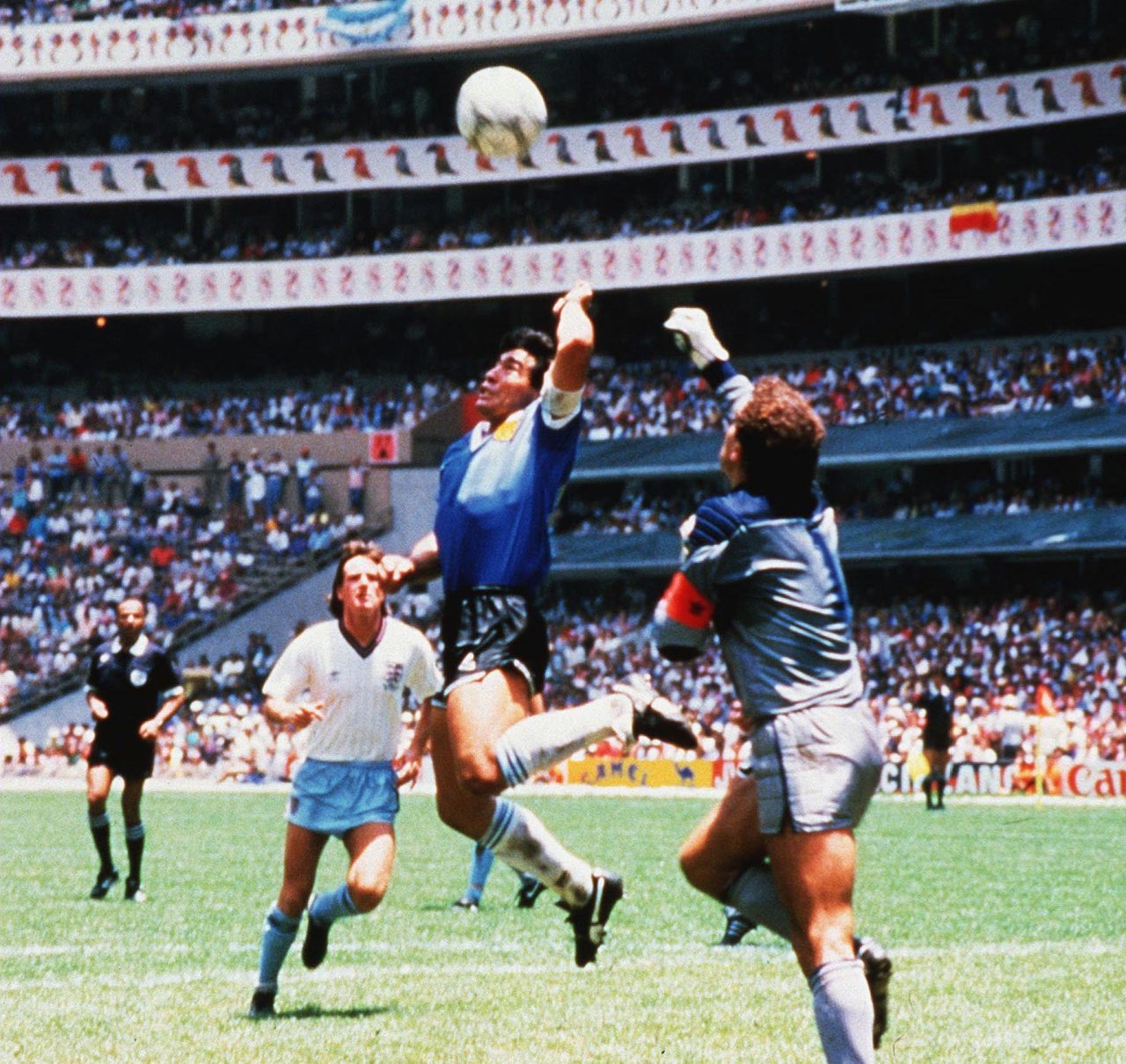 1986 World Cup - Quarter Final - Argentina v England - Mexico City - 22 Jun 1986. Diego Maradona scoring the 'Hand of God' goal 22 Jun 1986