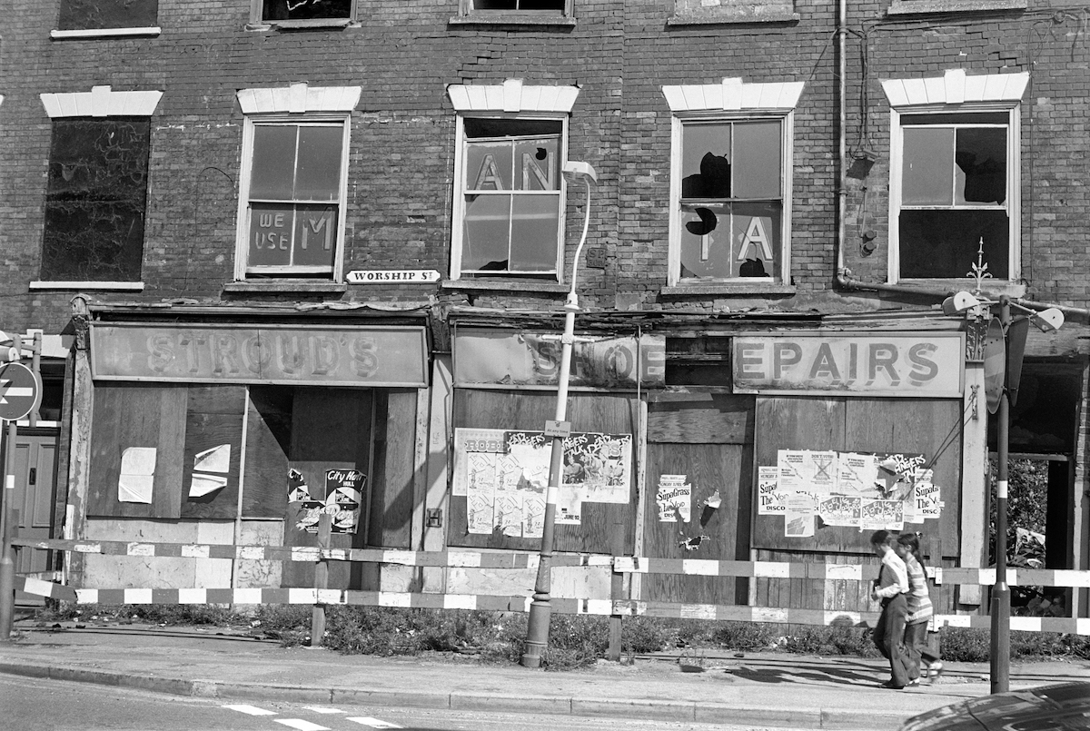 Derelict shops, Worship St, Hull, 1979