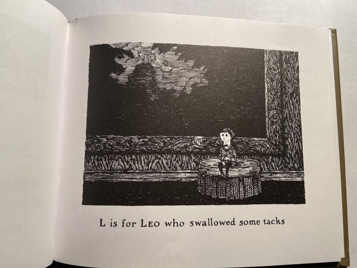 Edward Gorey gashlycrumb