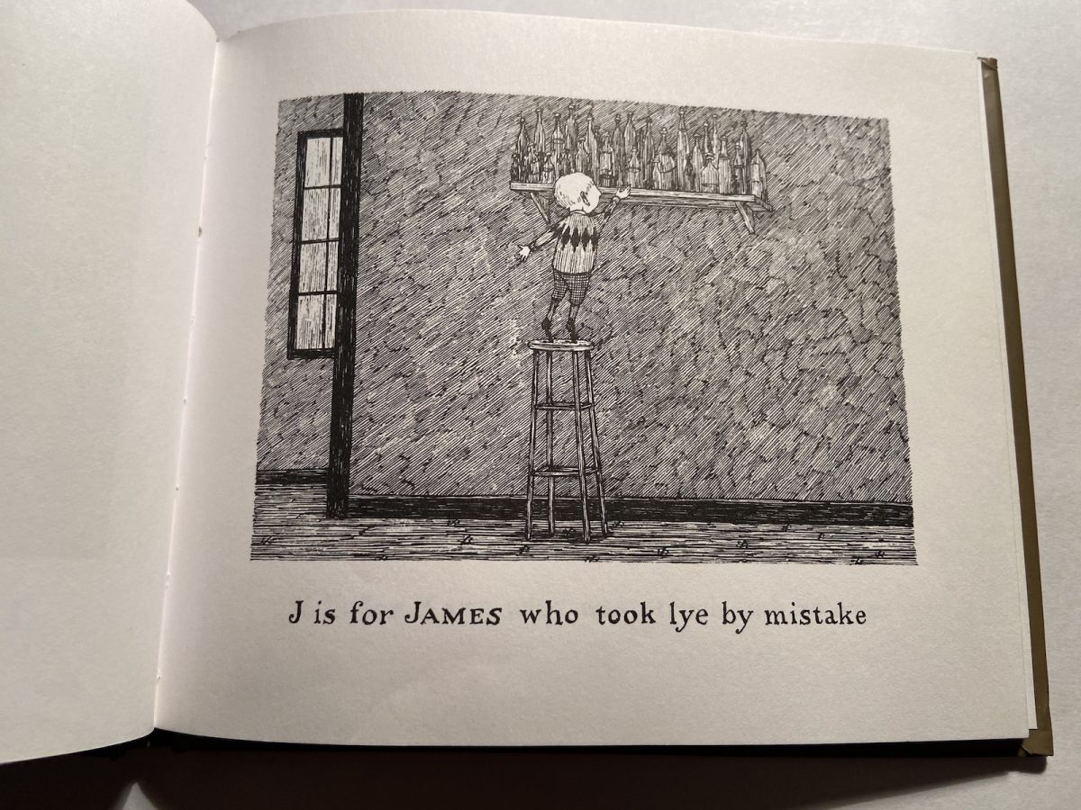 Edward Gorey gashlycrumb