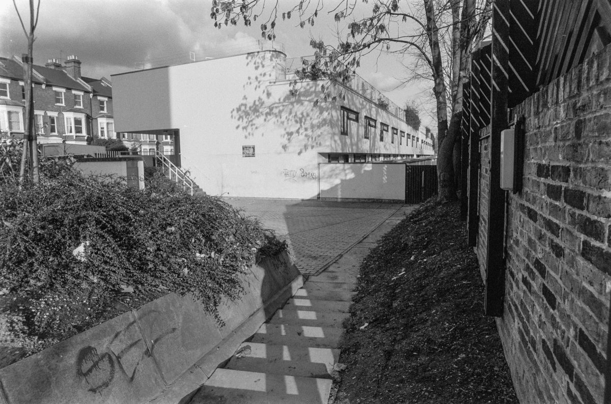 Houses and flats, Mansfield Rd, Gospel Oak, Camden, 1987