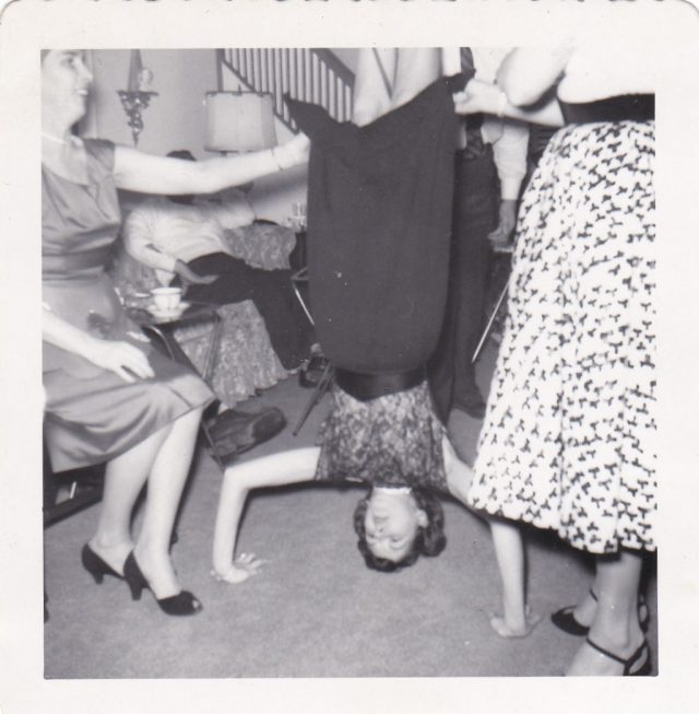 Lets Party Vintage Snapshots Of Fun Times On New Years Eve Flashbak 