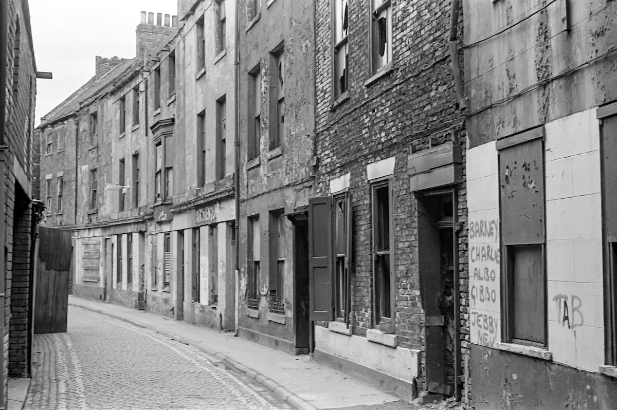 Robinson Row, Hull, 1979