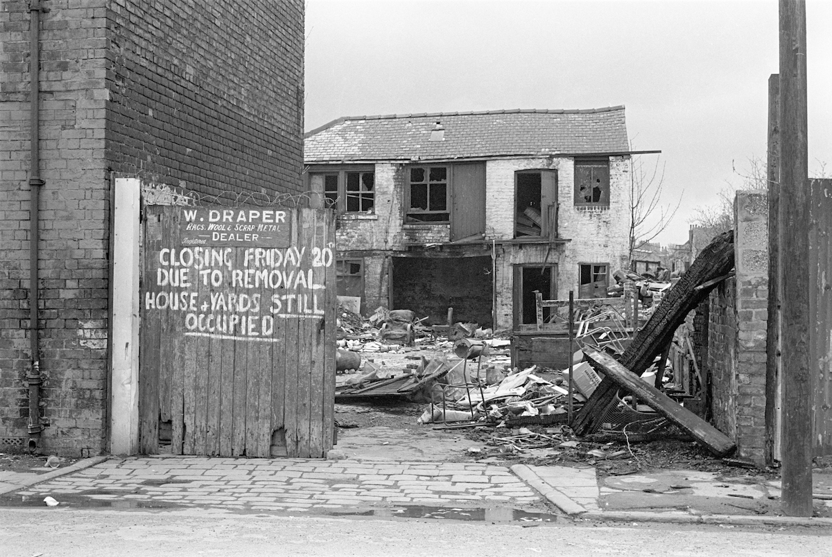 W Draper, Scrap Dealer, Division St area, Hull, 1979