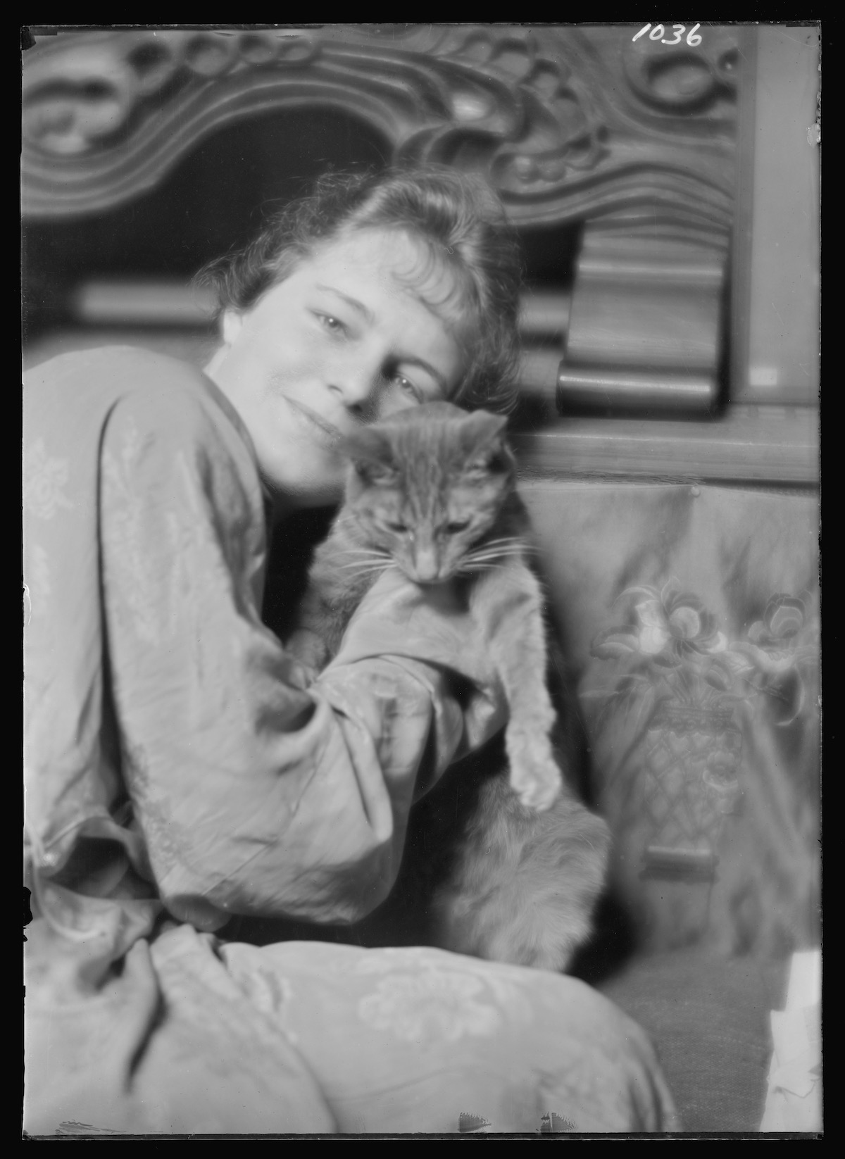 Arnold Genthe's Cat People