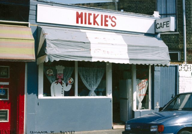 London Cafes in The 1980s - Flashbak