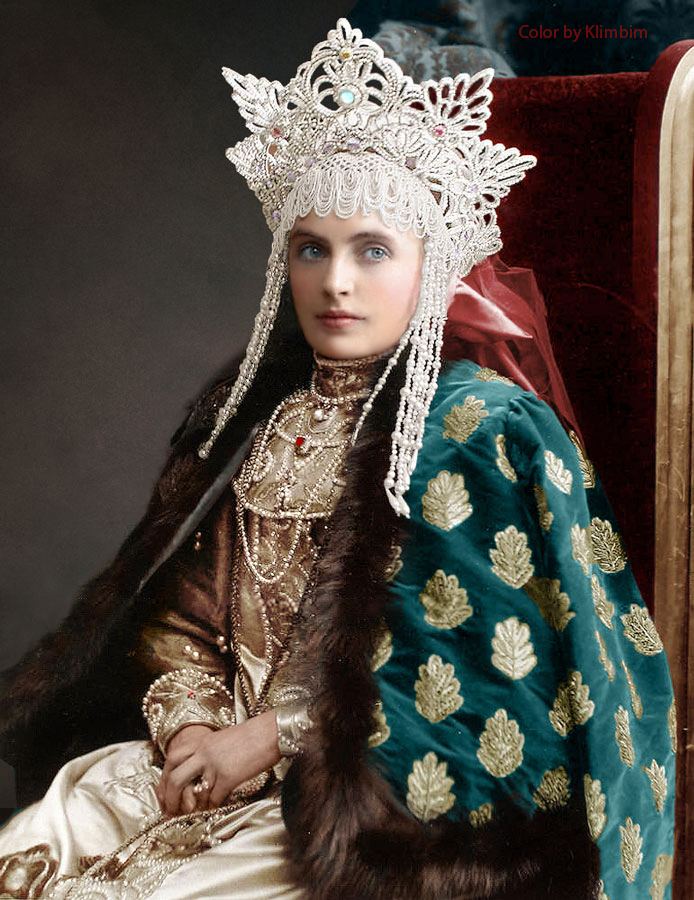 Romanovs-Final-Ball-Color-Photographs-1903-146
