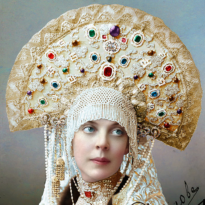 Photographs of The Romanovs’ Final Ball In Color, St Petersburg, Russia 1903