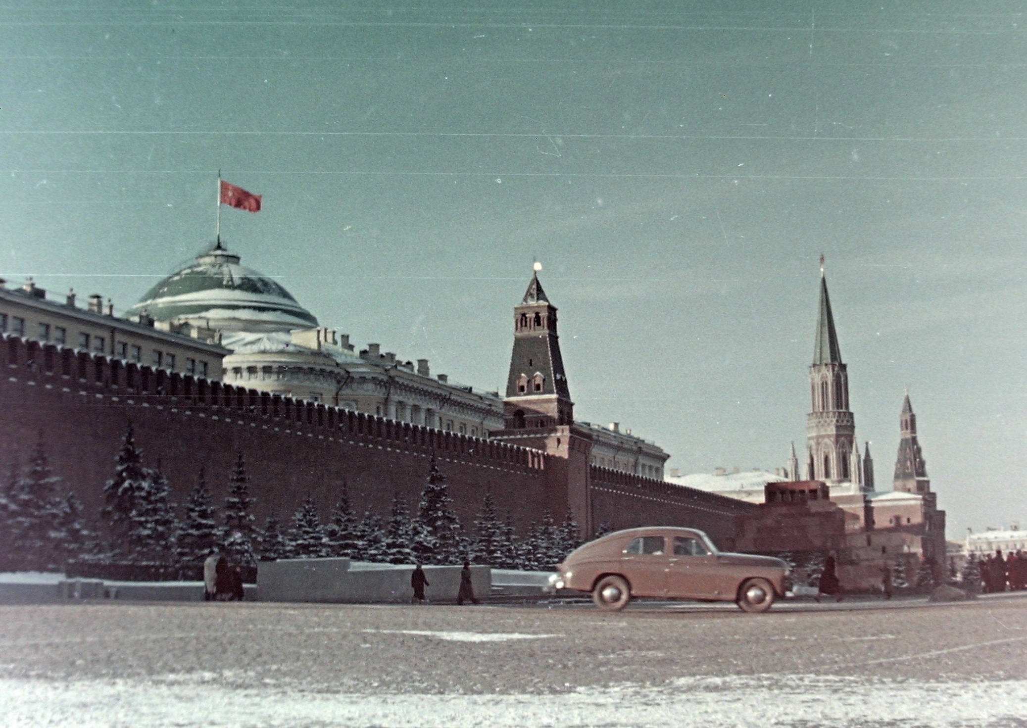 photographs of Moscow and St Petersburg in Color - 1958
