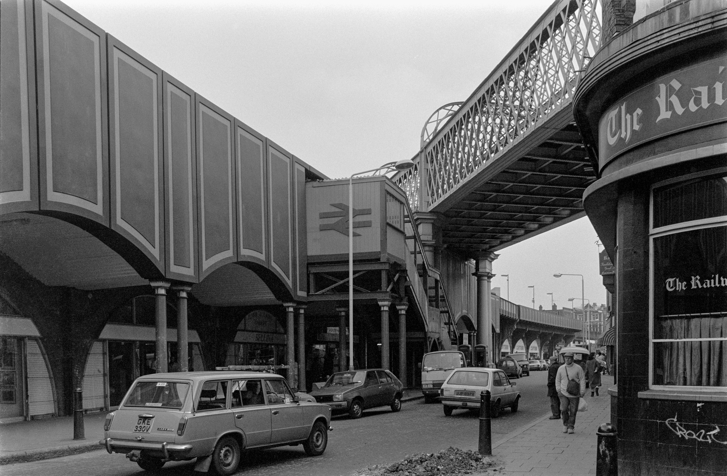 Brixton Station, Atlantic Rd, Brixton, Lambeth, 1987