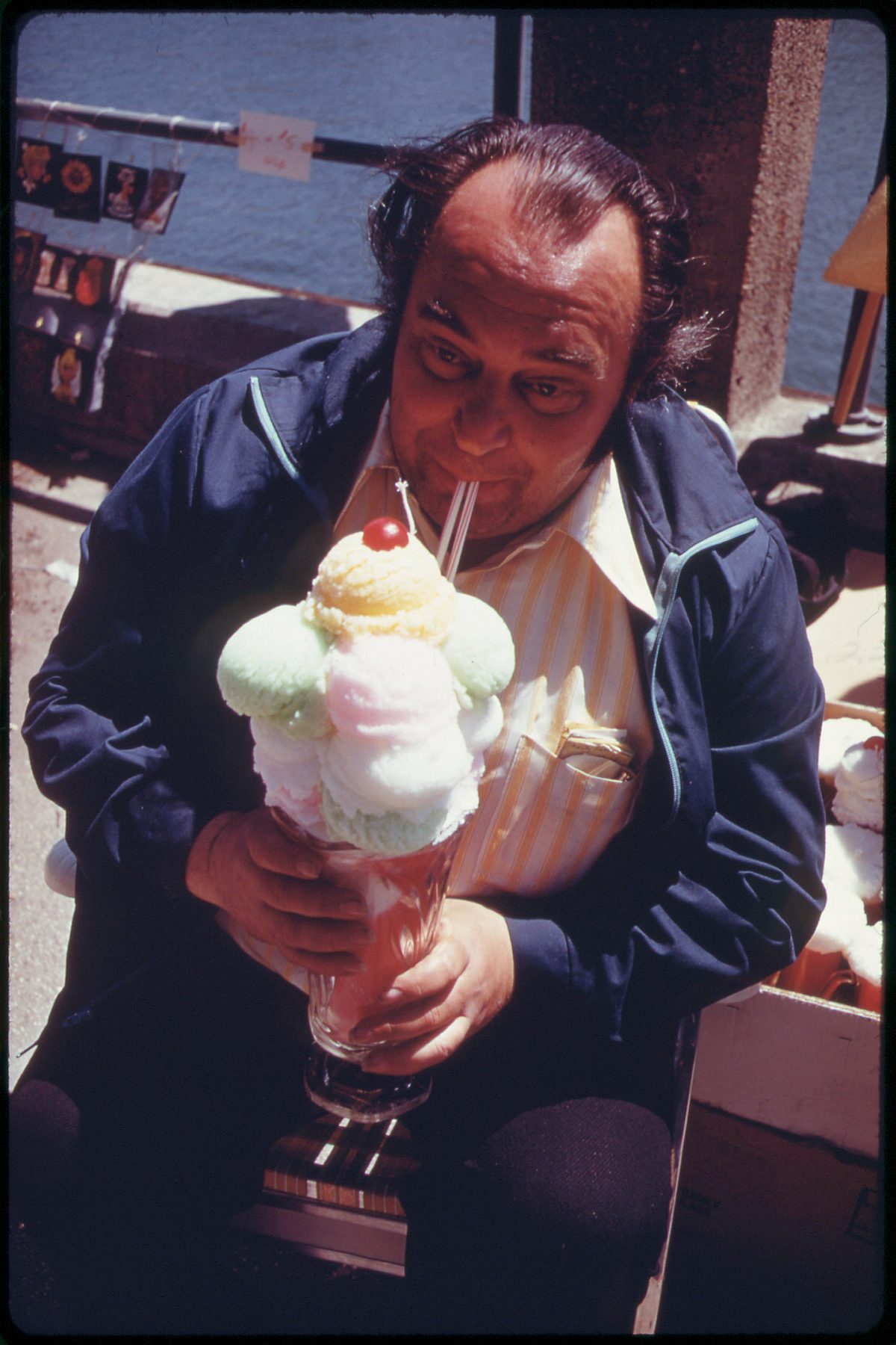 Sustenance for the Inner Man at the Sheepshead Bay Annual Art Show 05/1973