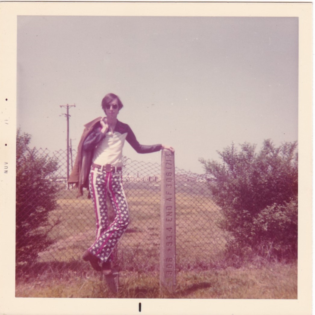 Snapshots of Men In Killer Sunglasses