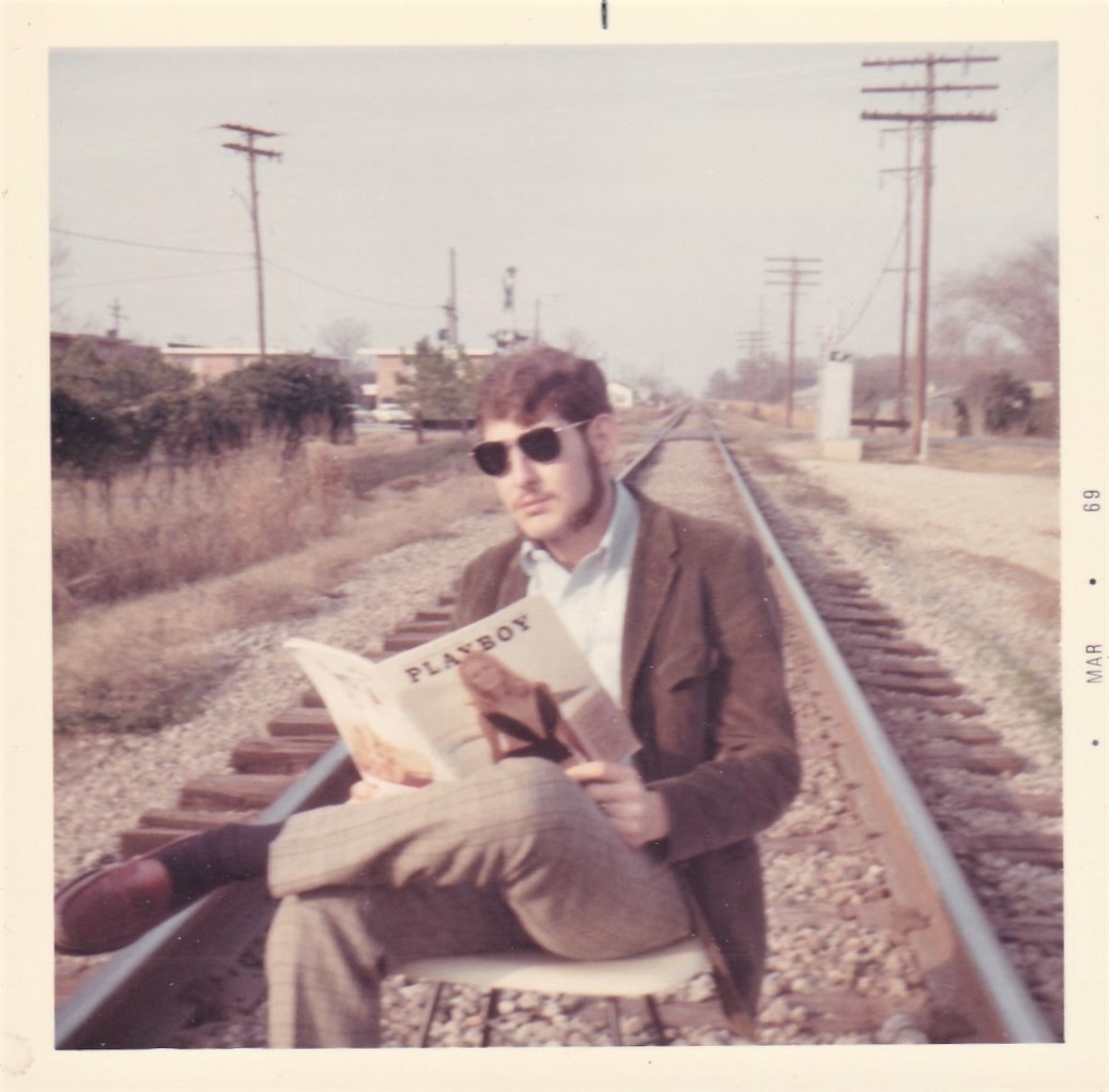 Snapshots of Men In Killer Sunglasses