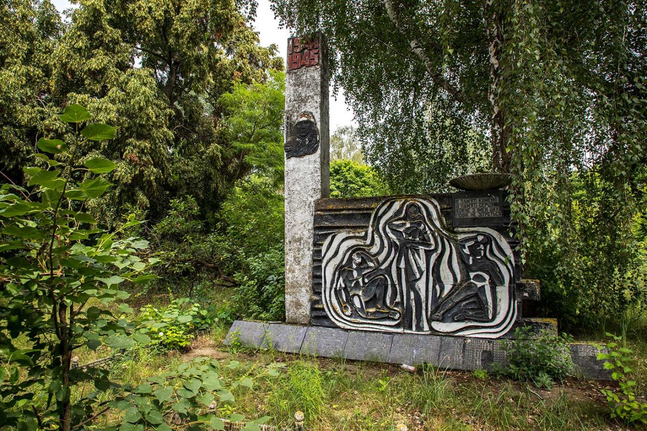 Chernobyl-Ukraine-Chornobyl abandoned